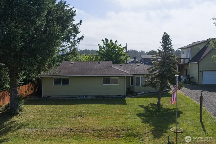 248 NW Ensign Avenue, Ocean Shores, WA 98569 - #3