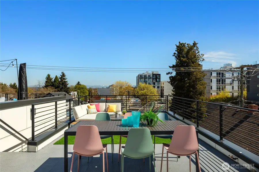 1431 22nd Avenue, Seattle, WA 98122 - #2