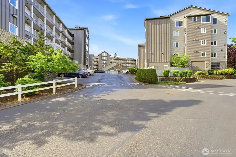 1318 37th Street #1304, Everett, WA 98201 - #3