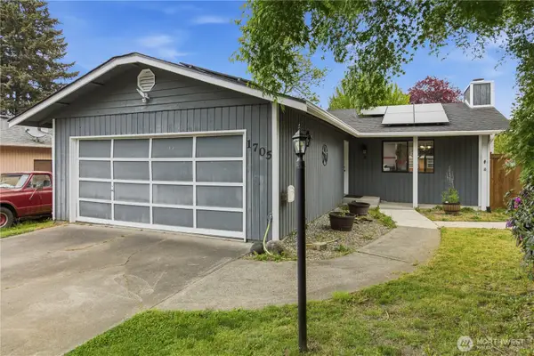 1705 S 88th Street, Tacoma, WA 98444
