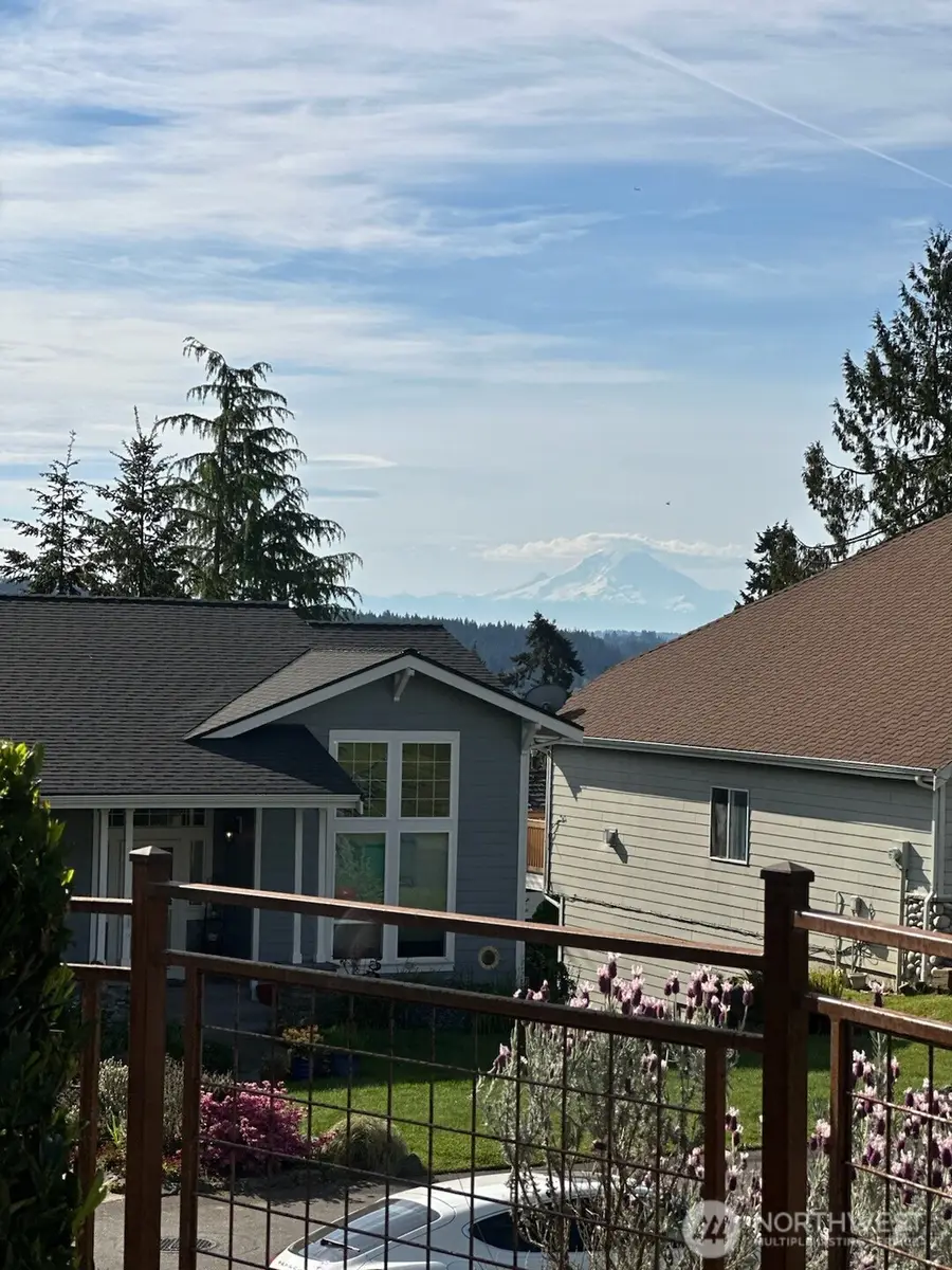 6127 Regatta Place Ne, Bremerton, WA 98311 - #2
