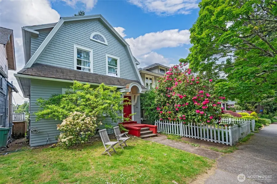 5231 12th Avenue Ne, Seattle, WA 98105 - #2