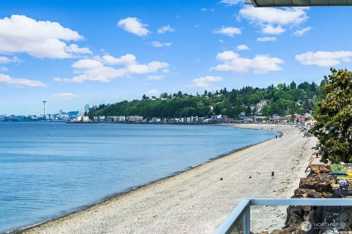 3085 Alki Avenue Sw #2, Seattle, WA 98116 - #1