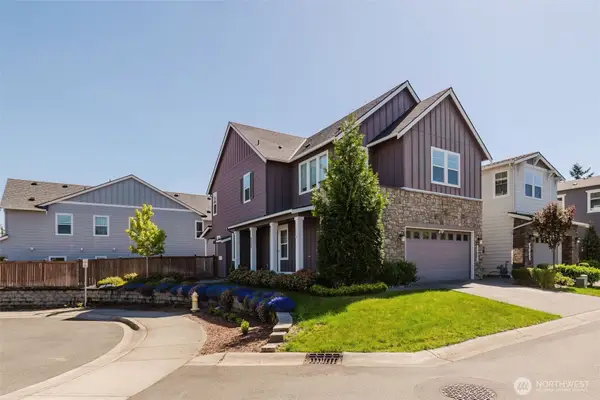 23621 SE 269th Court, Maple Valley, WA 98038