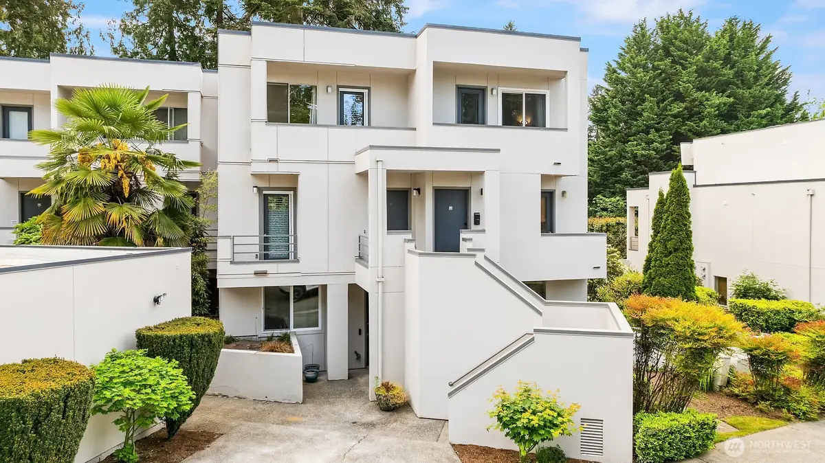 17001 Inglewood Road Ne #M211, Kenmore, WA 98028 - #1