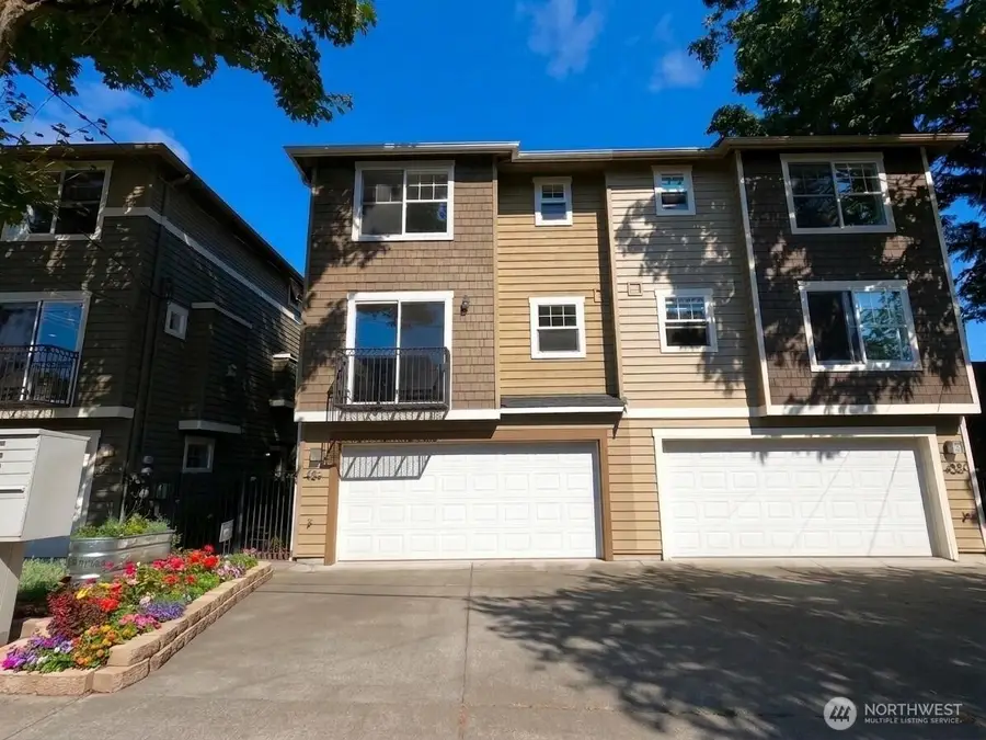 424 21st Avenue, Seattle, WA 98122 - #2