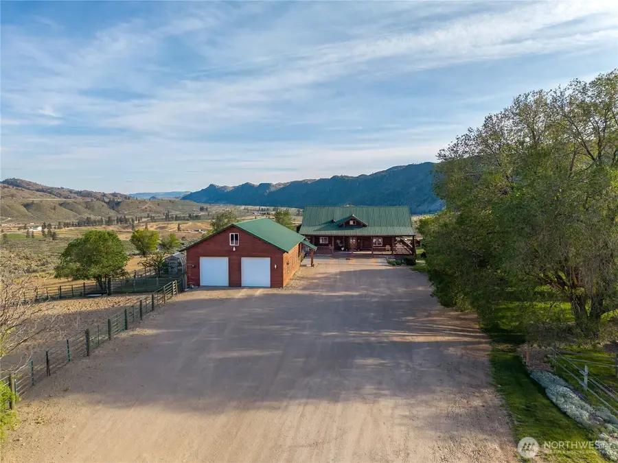 112 Pine Creek Road, Tonasket, WA 98855 - #3