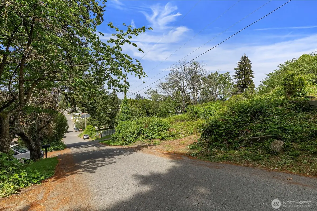 3630 W D Street, Bremerton, WA 98312 - #1