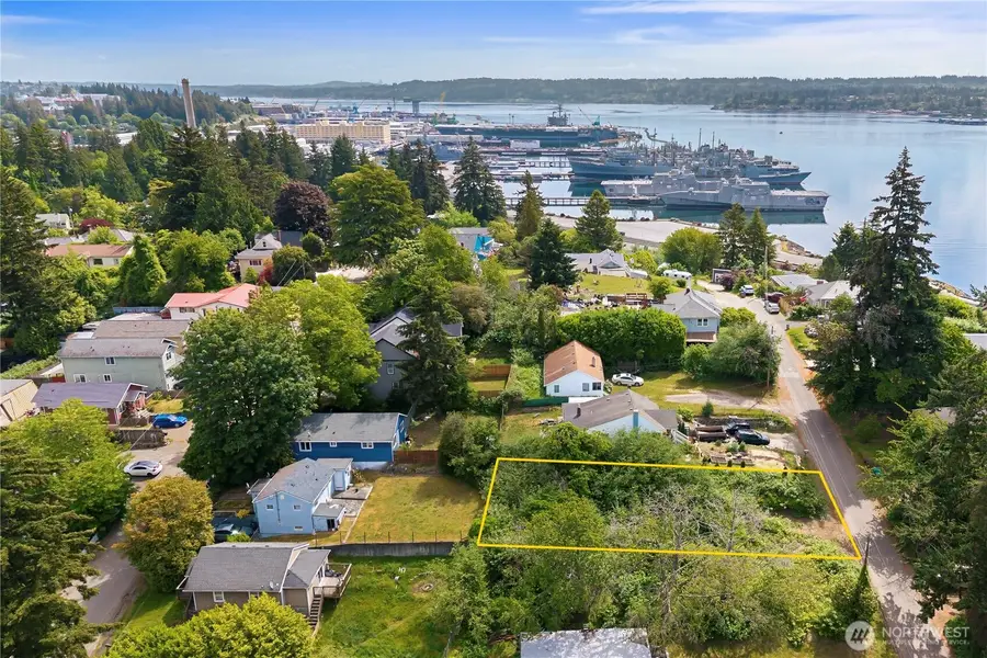 3630 W D Street, Bremerton, WA 98312 - #2