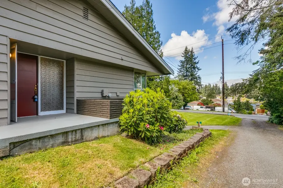 3822 Shelby Road #B, Lynnwood, WA 98087 - #2