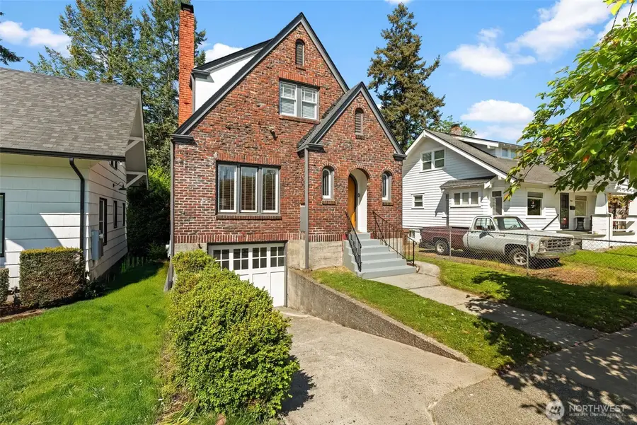 942 S Ridgewood Avenue, Tacoma, WA 98405 - #2