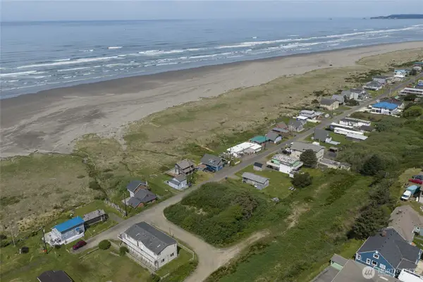 1 Pacific Avenue #1 & 2, Moclips, WA 98562