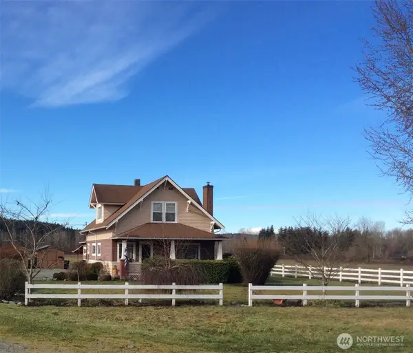 20016 Orville Rd E, Orting, WA 98360