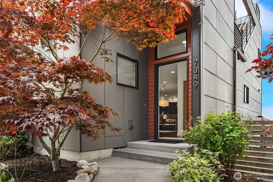 7349 California Avenue Sw, Seattle, WA 98136 - #3