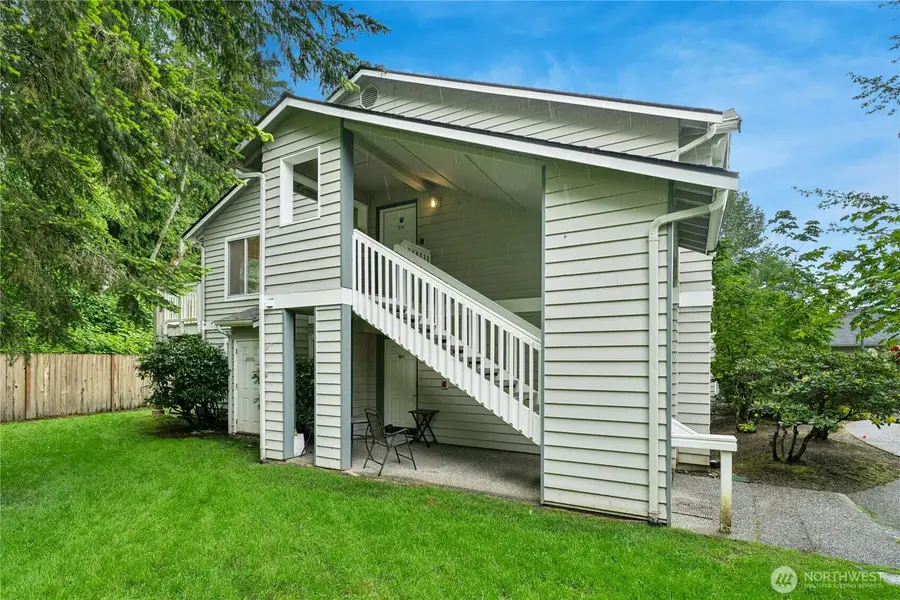 5620 14th Drive W #Q-201, Everett, WA 98203 - #3