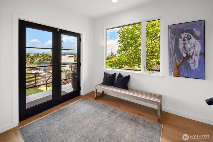 3303 37th Avenue W, Seattle, WA 98199 - #2