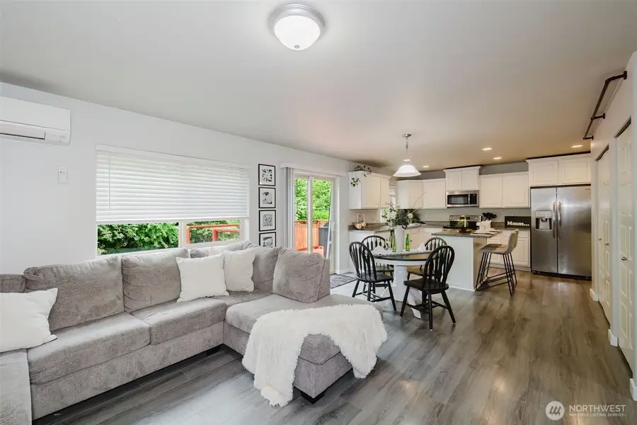 675 SE Olga Circle, Port Orchard, WA 98366 - #3