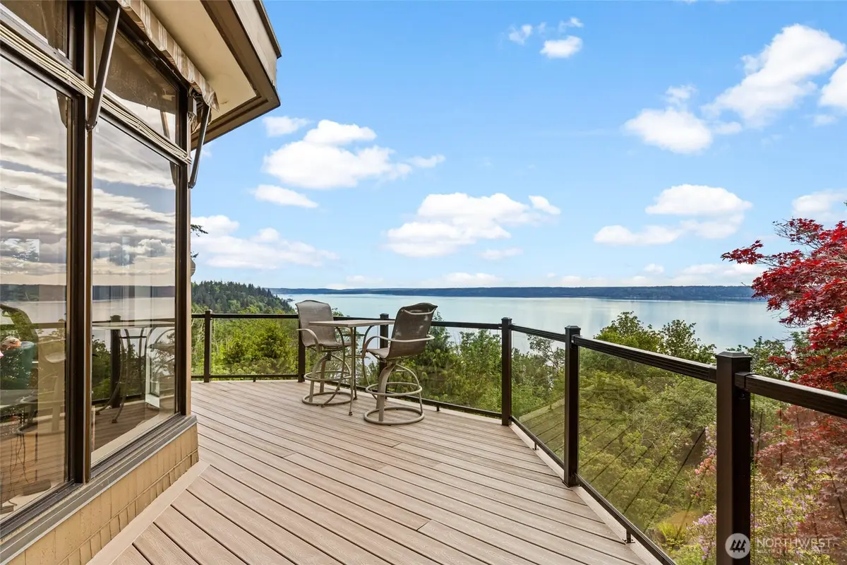 1919 SW Cove Point Road, Burien, WA 98146 - #1