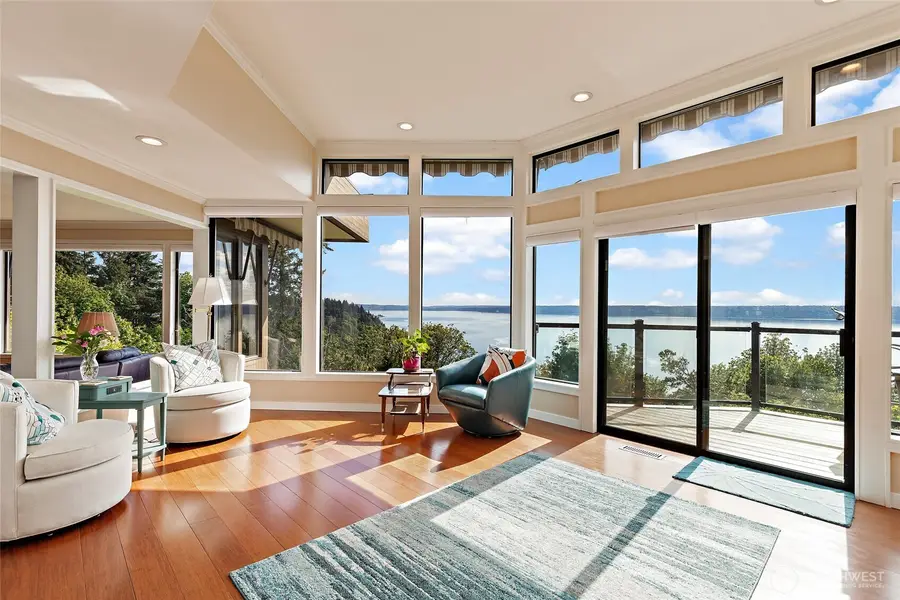 1919 SW Cove Point Road, Burien, WA 98146 - #3