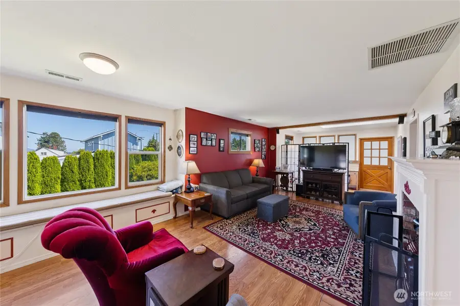 3704 Commercial Avenue, Anacortes, WA 98221 - #3