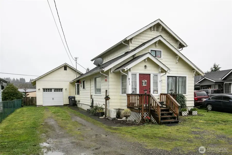 911 Stockwell Street, Aberdeen, WA 98520 - #2