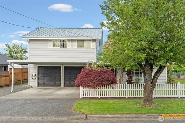 284 S 2nd Street, Buckley, WA 98321