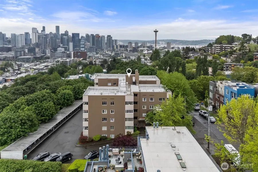 1800 Taylor Avenue N #210, Seattle, WA 98109 - #2