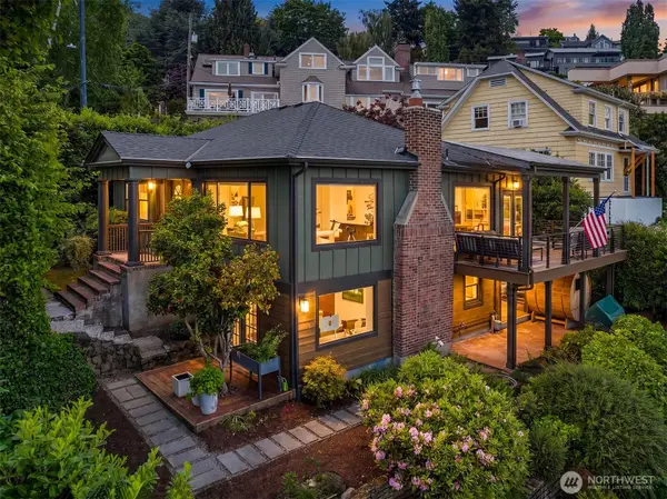 601 Fullerton Avenue, Seattle, WA 98122