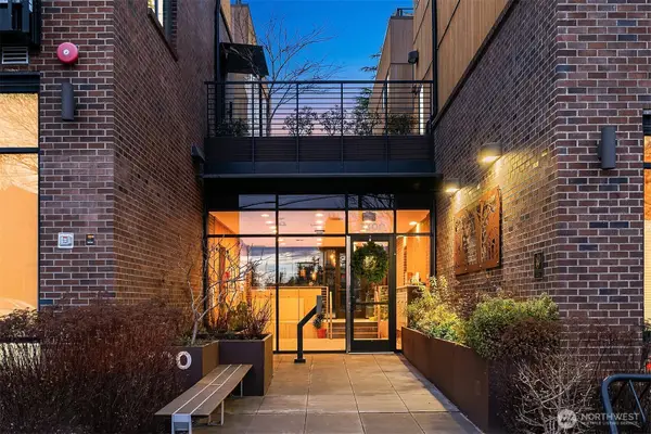 3300 NE 65th Street #204, Seattle, WA 98115