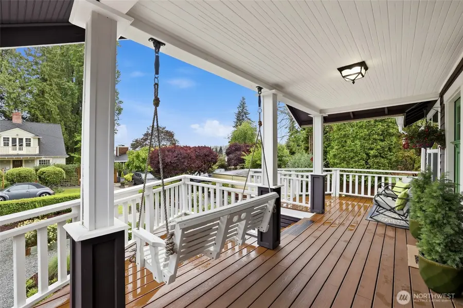 5250 45th Avenue Sw, Seattle, WA 98136 - #2