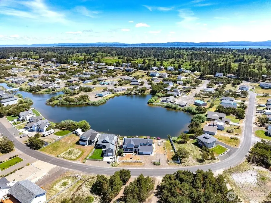 34100 G Street, Long Beach North Beach Peninsula, WA 98640 - #2