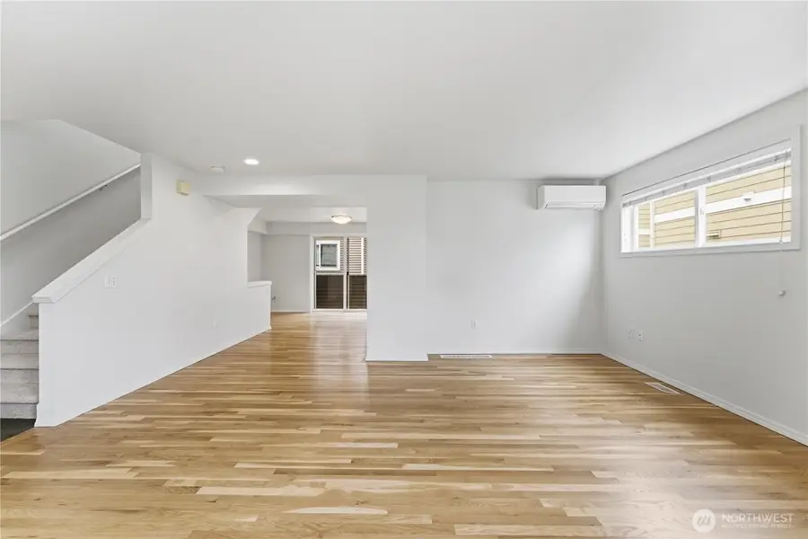 11732 Greenwood Avenue N, Seattle, WA 98133 - #2