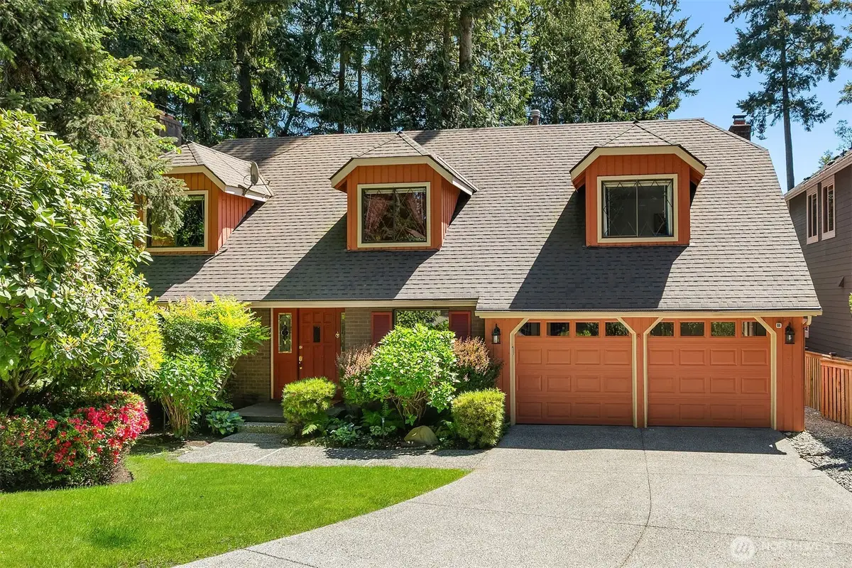 2302 126th Avenue Ne, Bellevue, WA 98005 - #1