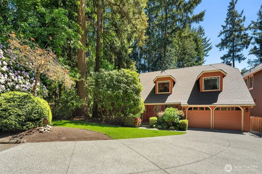2302 126th Avenue Ne, Bellevue, WA 98005 - #2