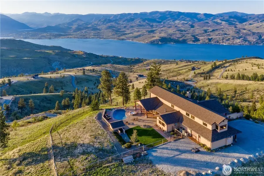 300 Hawks Ridge Road, Chelan, WA 98816 - #3