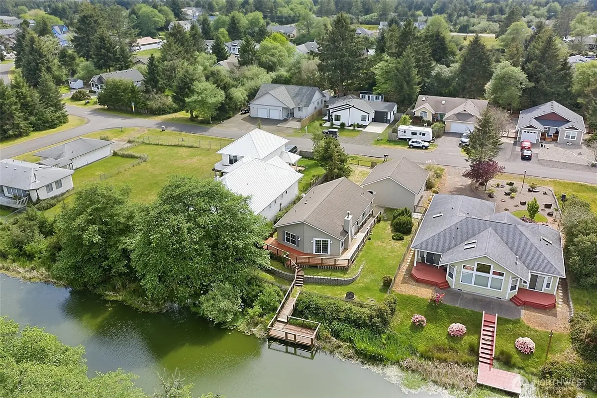 792 Island Circle Se, Ocean Shores, WA 98569 - #1