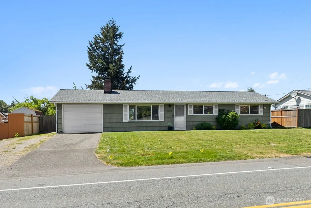 17035 128th Avenue Se, Renton, WA 98058 - #1