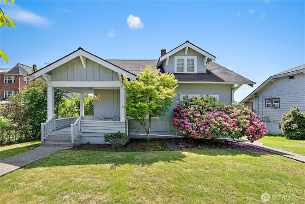 245 SE Washington Avenue, Chehalis, WA 98532