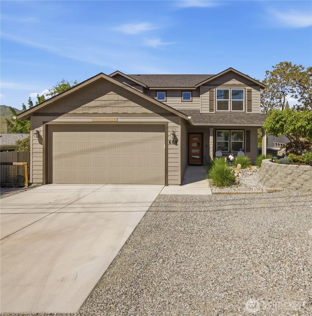 609 N Bradley Street, Chelan, WA 98816 - #1