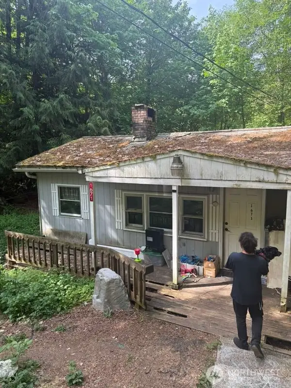 1671 NE Mission Creek Road, Belfair, WA 98528