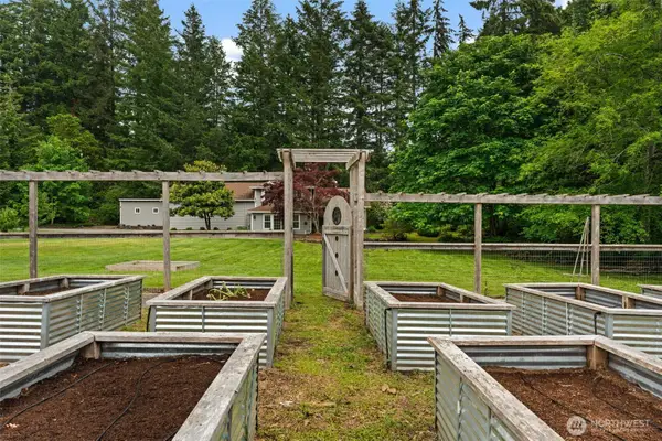 9922 132nd Street Nw, Gig Harbor, WA 98329