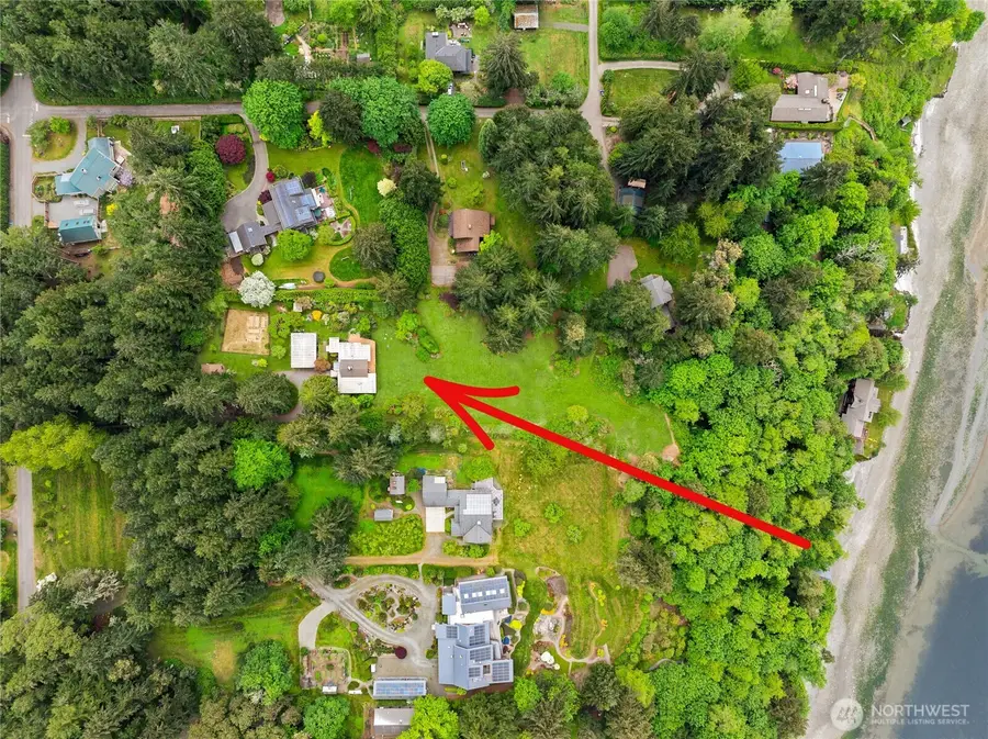 14517 Henderson Road Ne, Bainbridge Island, WA 98110 - #3
