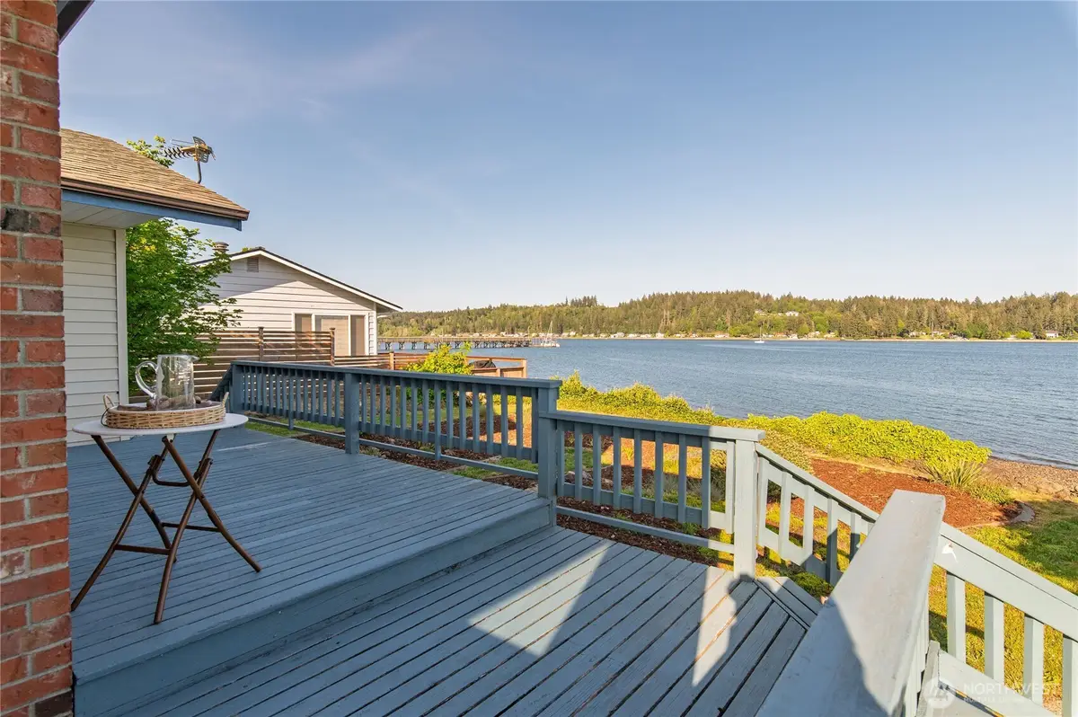 18390 E State Rt 3, Allyn, WA 98524 - #1