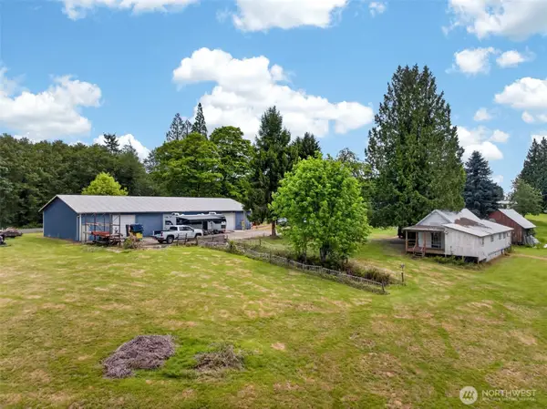 943 Fall Creek Road, Longview, WA 98632