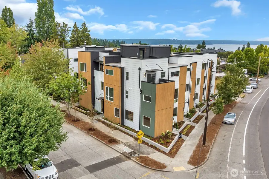 6400 Fauntleroy Way Sw, Seattle, WA 98136 - #3