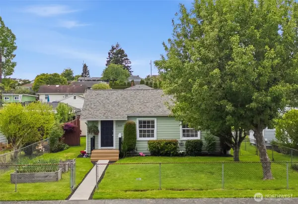 1620 Maple Street, Everett, WA 98201