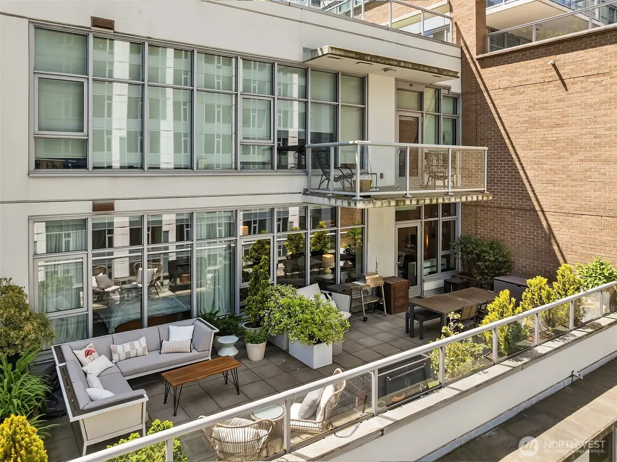 583 Battery Street #702N, Seattle, WA 98121 - #1