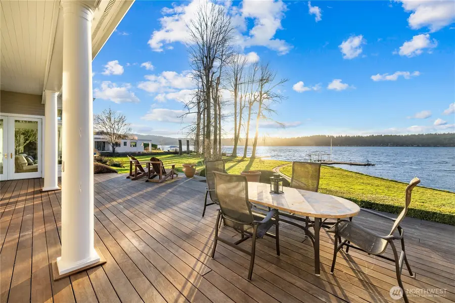 649 E Lake Sammamish Parkway Se, Sammamish, WA 98074 - #3