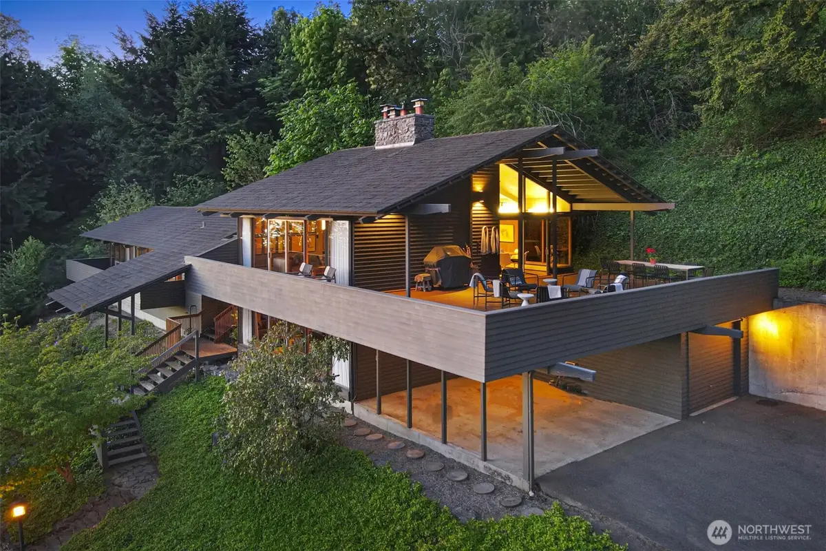 16720 15th Avenue Nw, Shoreline, WA 98177 - #1