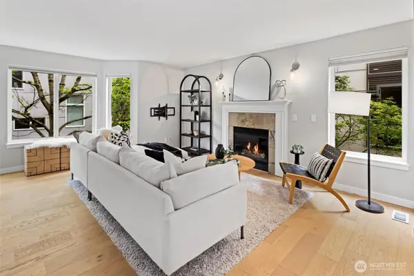 1548 NW 58th Street Nw #B, Seattle, WA 98107